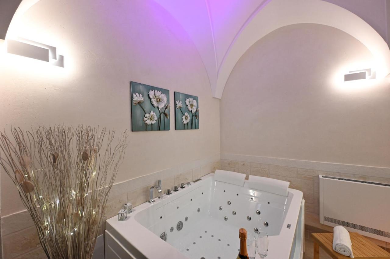Suite Laurel Spa Con Idromassaggio فاسانو المظهر الخارجي الصورة