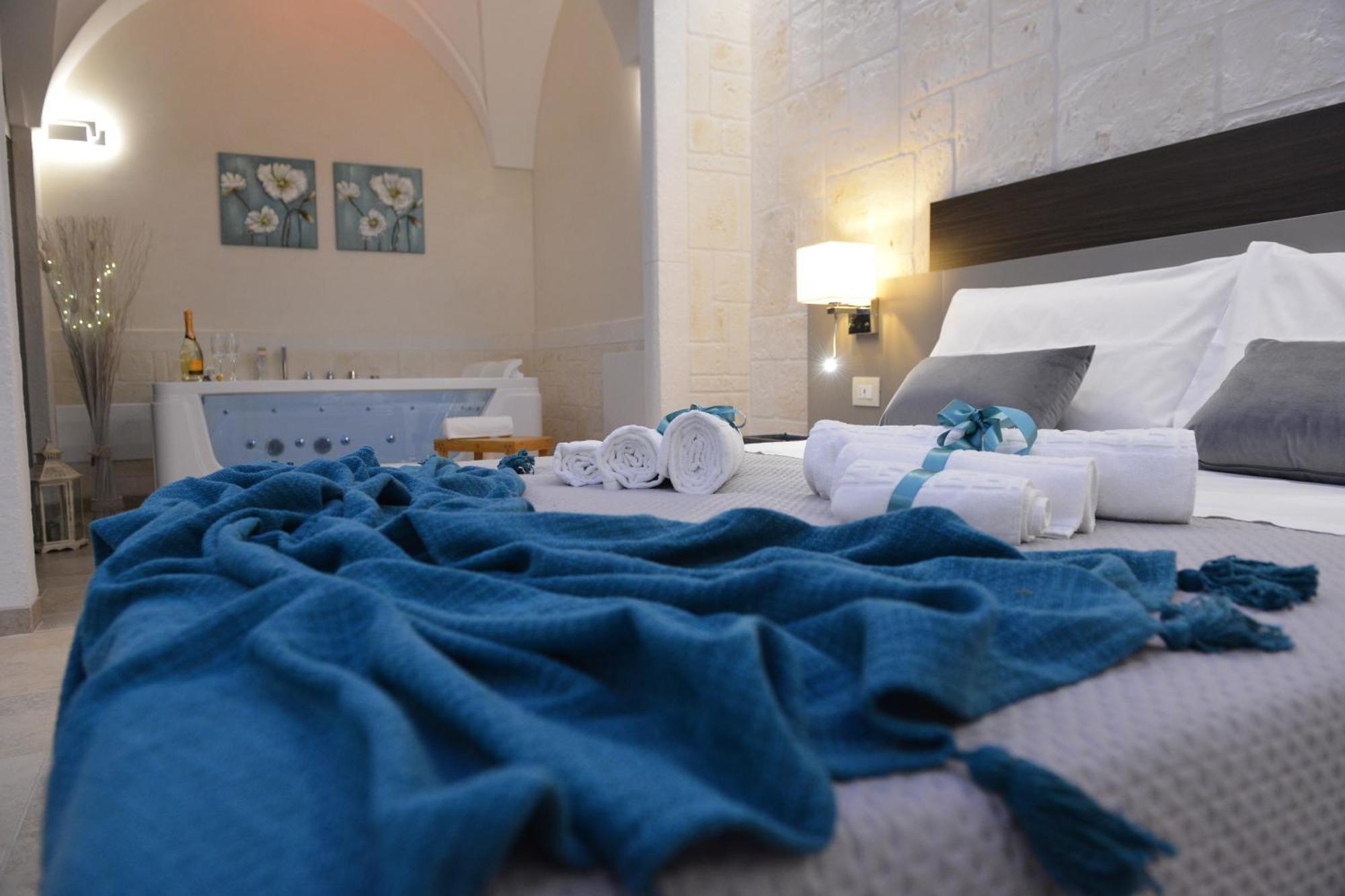 Suite Laurel Spa Con Idromassaggio فاسانو المظهر الخارجي الصورة